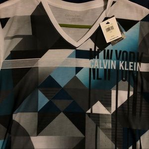 Calvin Klein V-Neck T-shirt